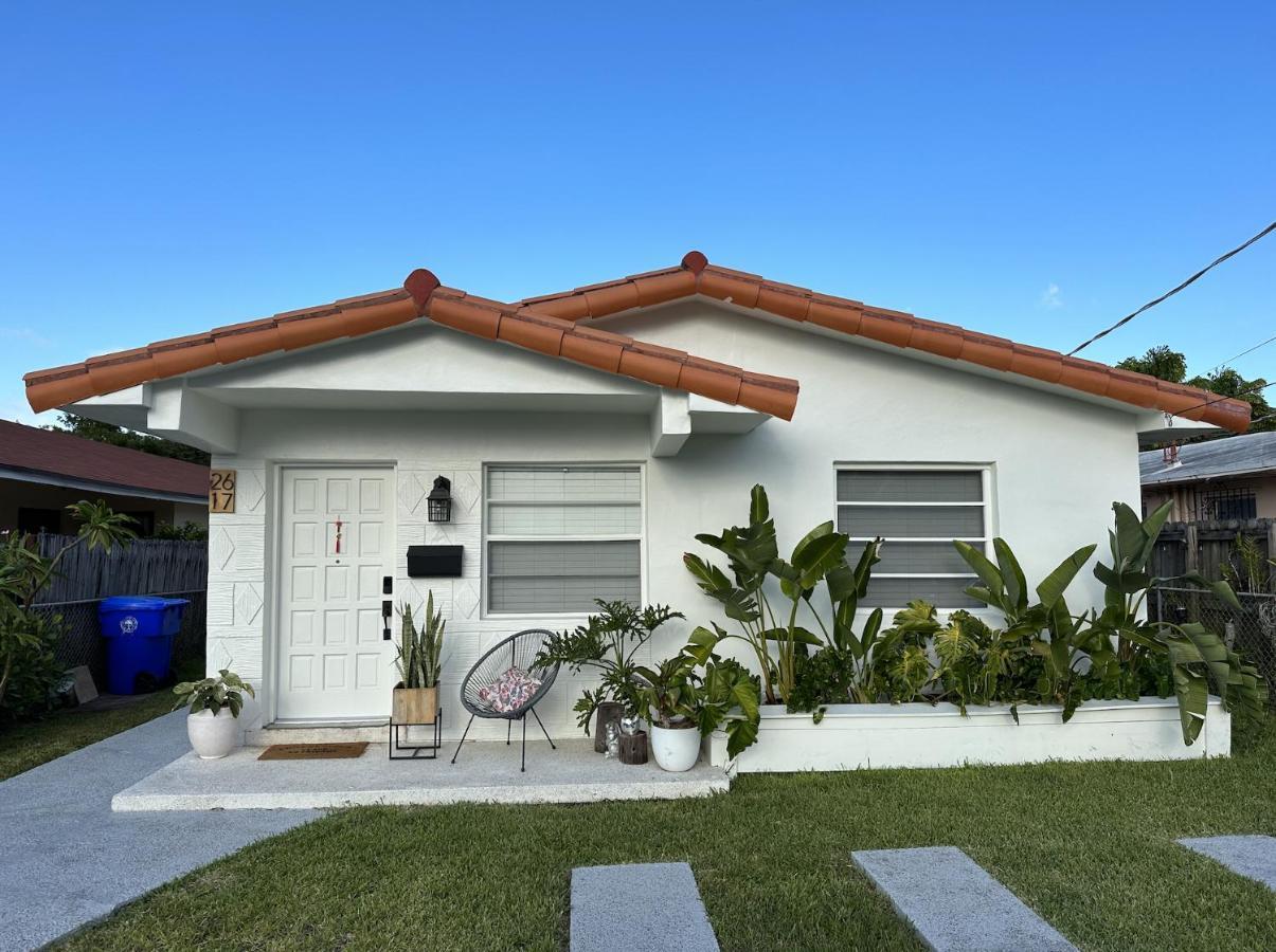 Вилла Miami'S Cozy Tropical Getaway Экстерьер фото